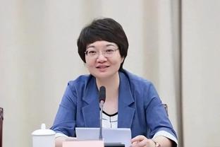 吴前妻子晒小宝宝照片：小朋友为什么每天感觉长得都不一样啊